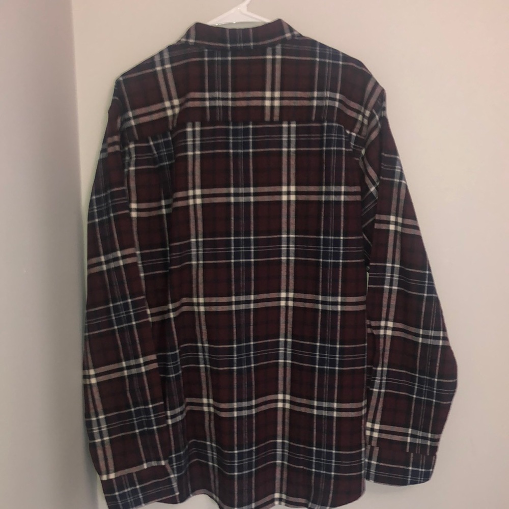 Button Up - Picture 4 of 4